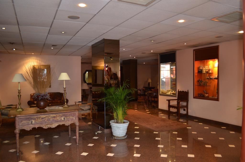 Hotel Maria Angola 利马 外观 照片