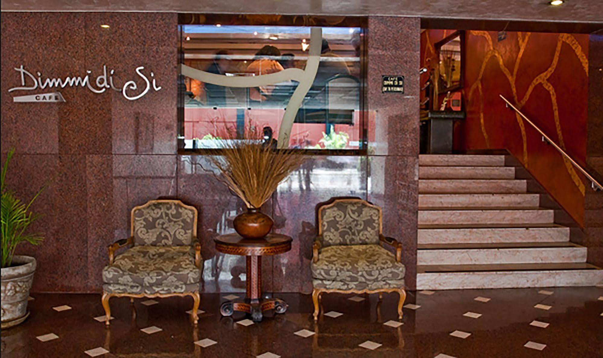 Hotel Maria Angola 利马 外观 照片